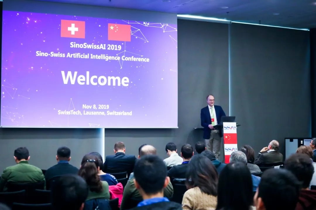 5df744de1280a.jpg 640.webp.jpg